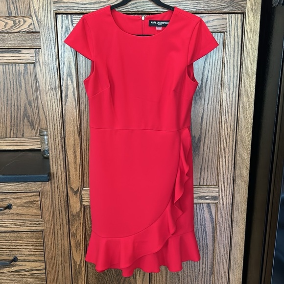 Karl Lagerfeld Paris Cherry Red Ruffle Cap Sleeve Sheath Dress women’s size 10 - Picture 2 of 6